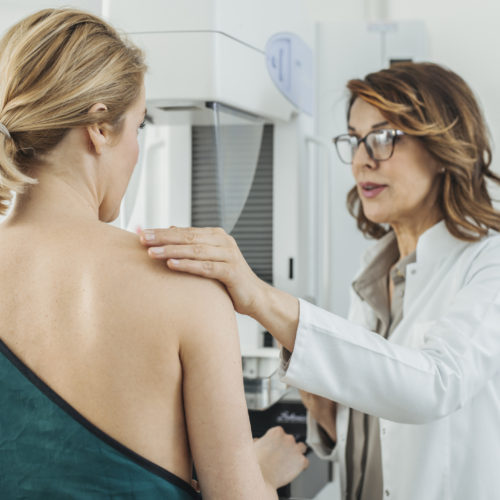 woman receiving a mammogram